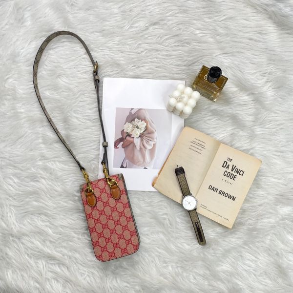 【12期0利率】GUCCI PVC手機包【99成新】 