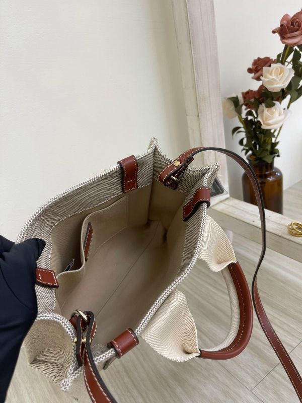 【99成新】CHLOE WOODY SMALL 