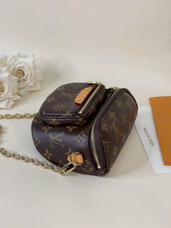 【未使用閒置品】LV Mini Bumbag 