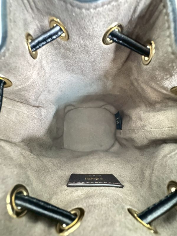 【分期0利率】FENDI Mon Tresor迷你水桶包【未使用閒置品】 