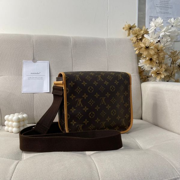 【85成新】【12期0利率】LV 斜肩包M40106 