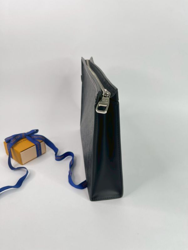 【95成新】LV Pochette Voyage MM 