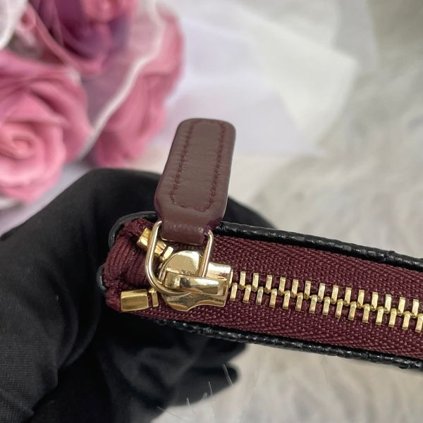 【12期0利率】【全新閒置品】Chanel 一字零錢包 淡金扣 