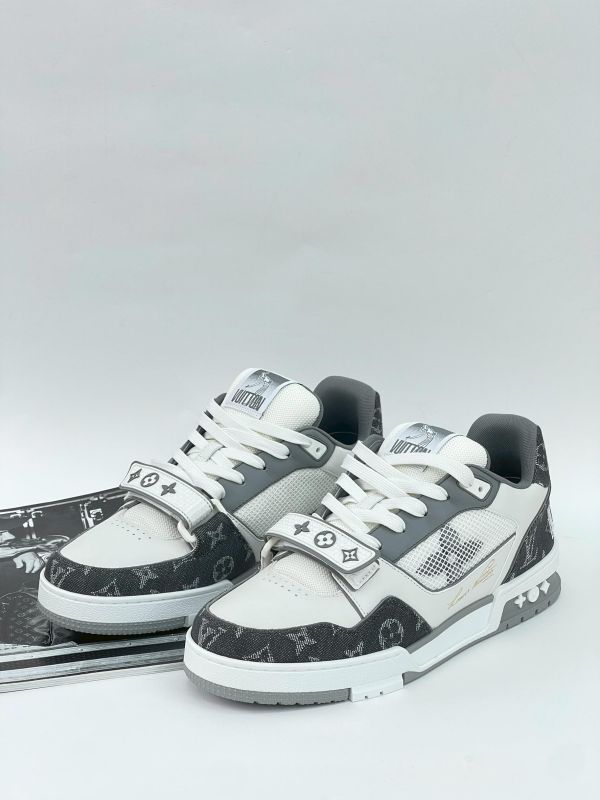 【全新品】LV Trainer 運動鞋 