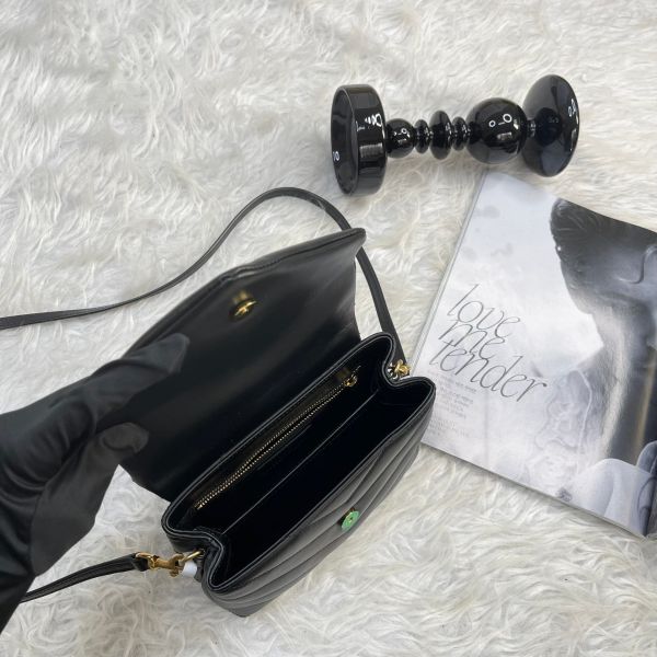 【12期0利率】 YSL LOULOU絎縫皮革Toy手袋 MINI  【99成新】 