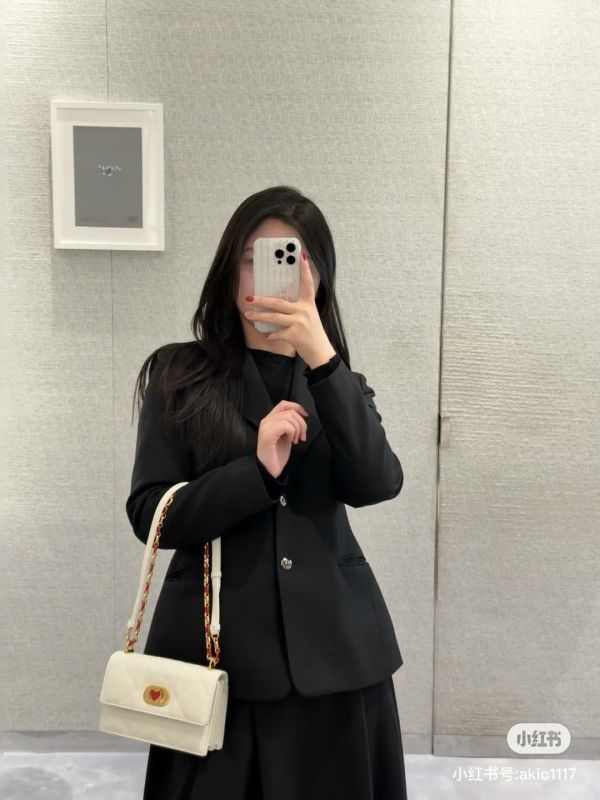 【分期0利率】DIOR MISS CARO 迷你包2025情人節限定款【99成新】 