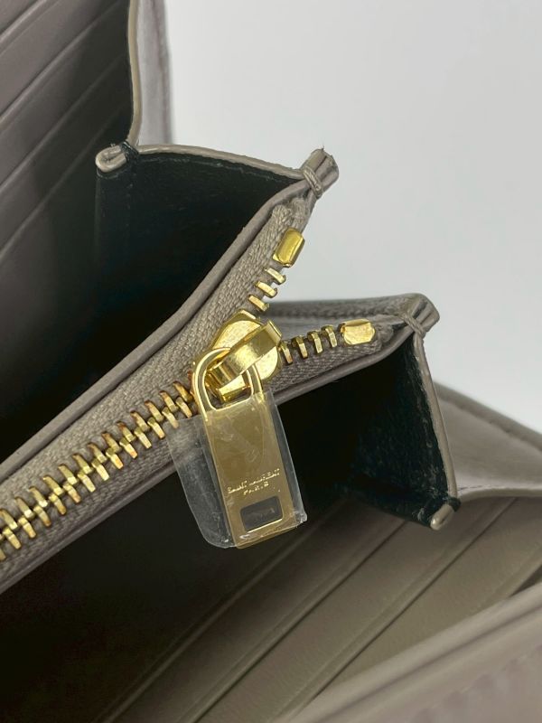 【95成新】YSL CASSANDRE小羊皮大信封長夾 