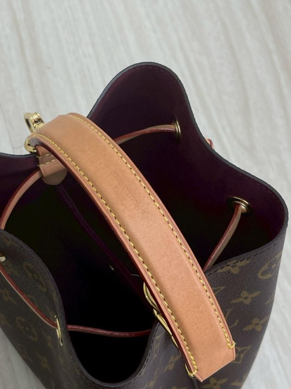 【9成新】LV Néonoé BB 