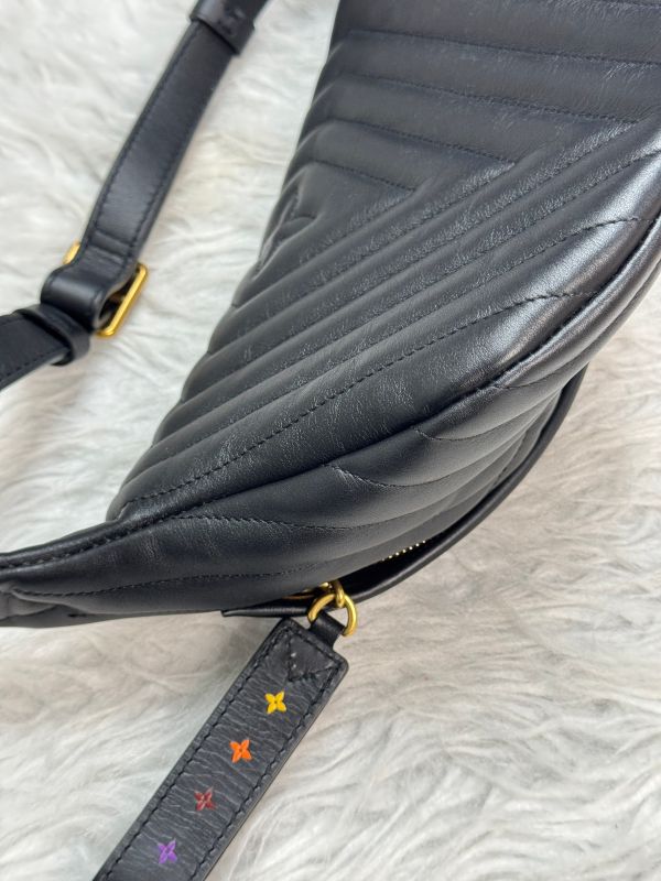 【分期0利率】LV NEW WAVE胸包【95成新】 