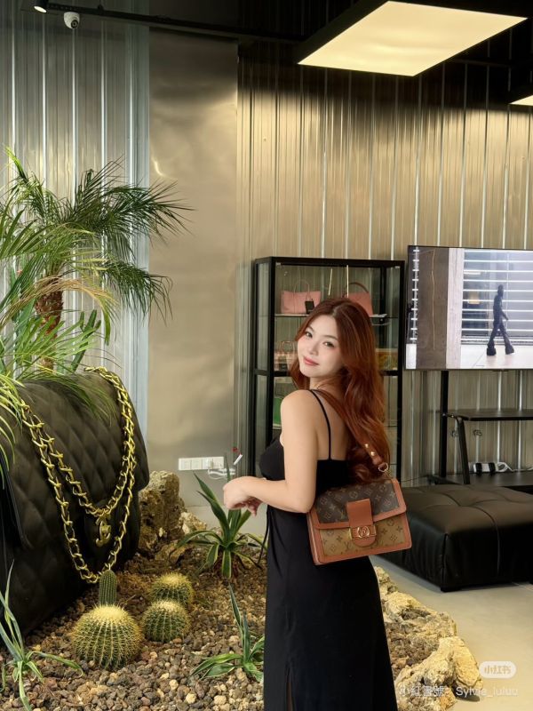 【閒置新品】LV DAUPHINE MM 