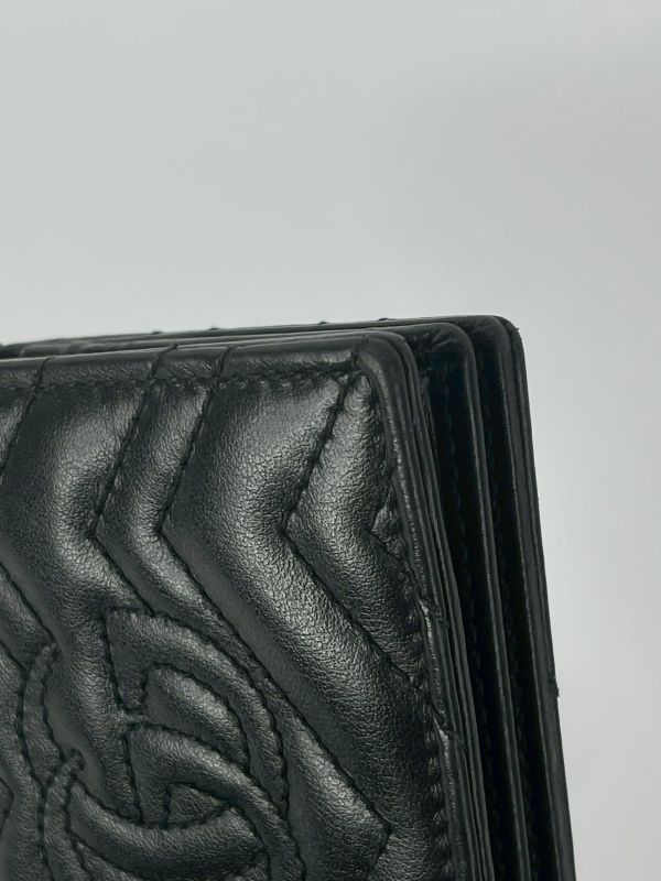 【9成新】GUCCI Marmont 愛心兩摺拉鍊零錢袋短夾 