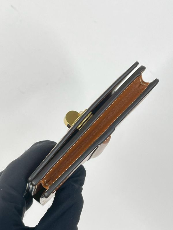 【未使用閒置品】CELINE 16翻蓋卡包 