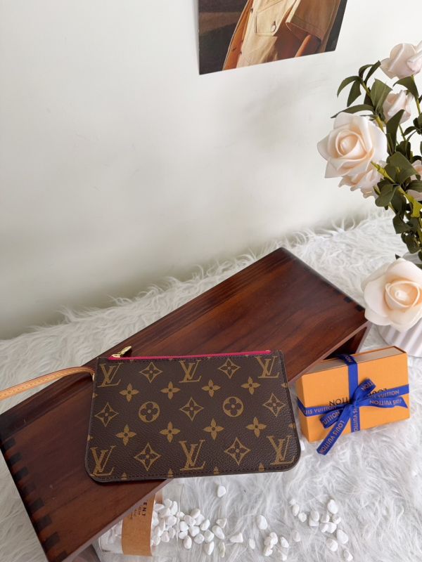 【分期0利率】LV Neverfull PM【9成新】 