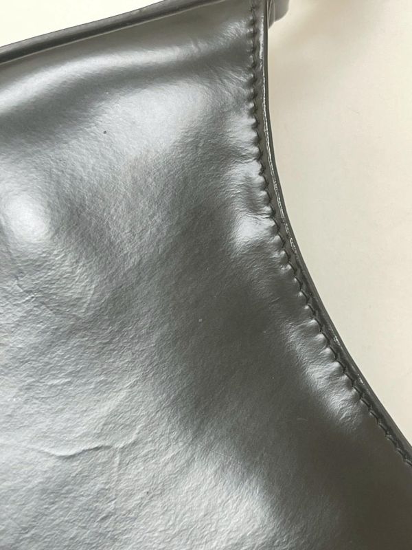 【9成新】PRADA CLEO 亮澤腋下包 