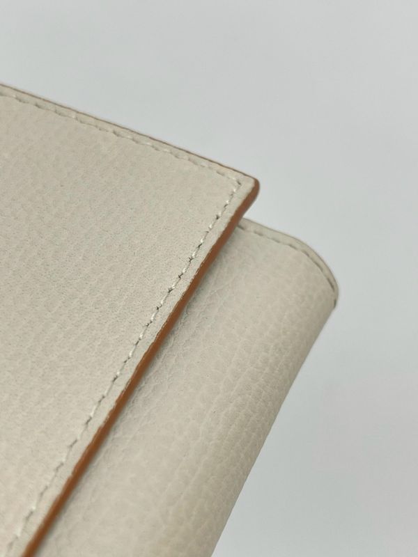 【95成新】LOEWE 鵝卵石紋小牛皮ANAGRAM長夾 