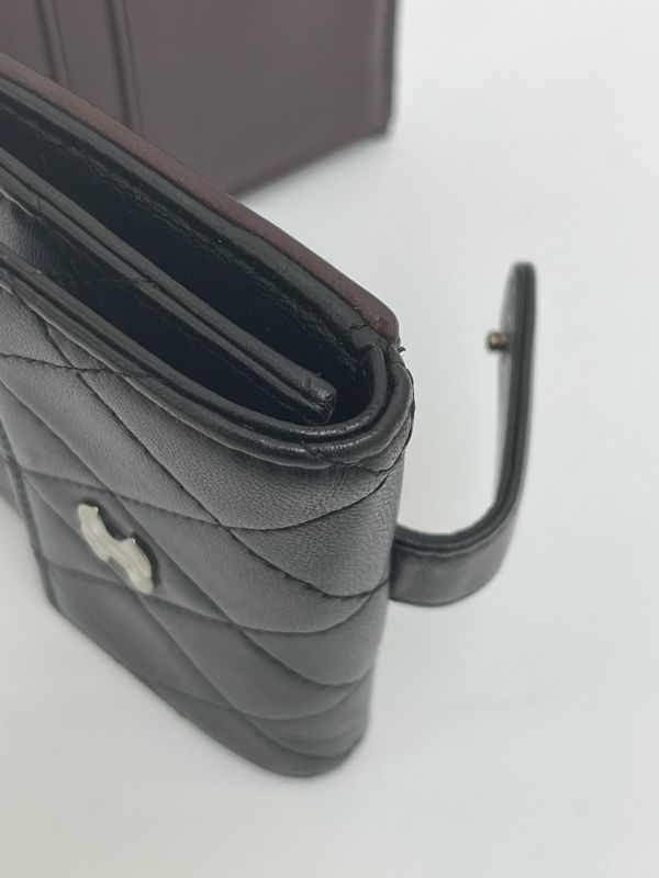 【9成新】CHANEL 菱格紋雙折短夾 