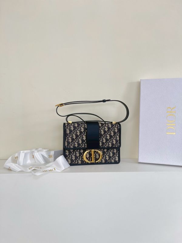 【分期0利率】DIOR 30 Montaigne 包【9成新】 