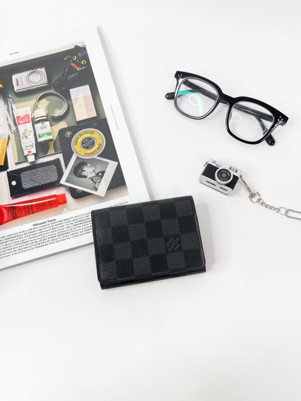 【未使用閒置品】LV Enveloppe Carte De Visite 名片套 