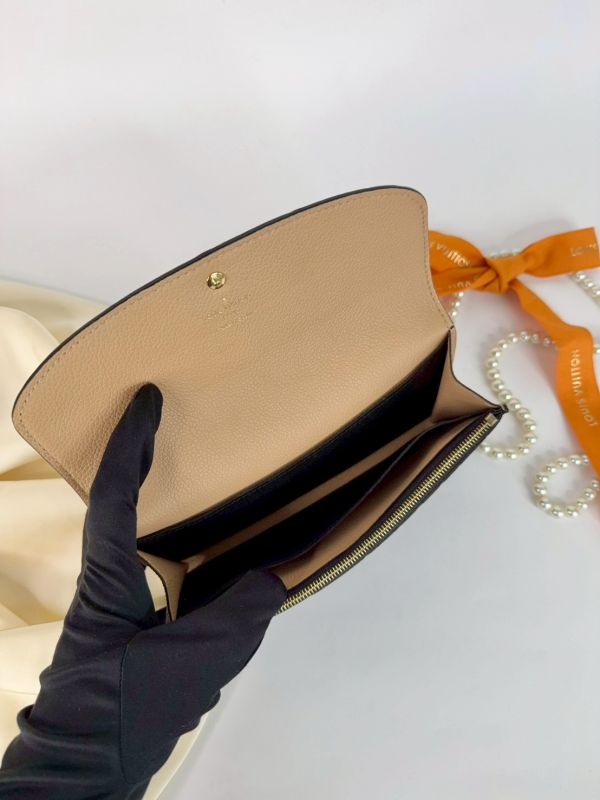 【分期0利率】LV Emilie 錢包【9成新】 