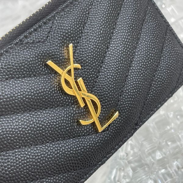 【分期0利率】YSL 粒面壓紋牛皮拉鍊卡片零錢包【99成新】 