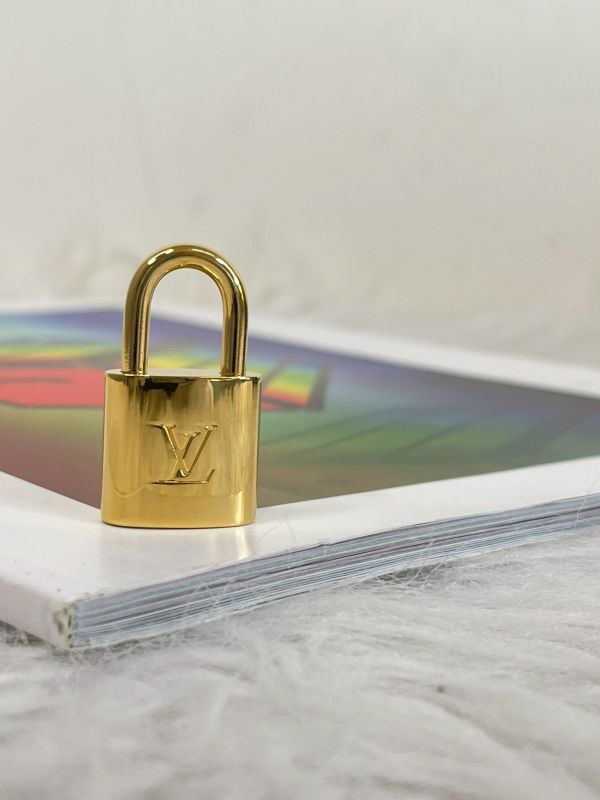 【分期0利率】LV SPEEDY 20【95成新】