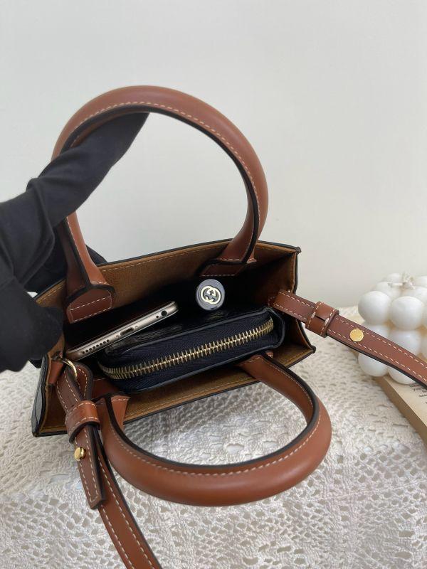 【95成新】CELINE老花琴譜包 