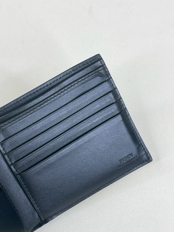 【分期0利率】FENDI 雙色拼接8卡短夾 【9成新】 