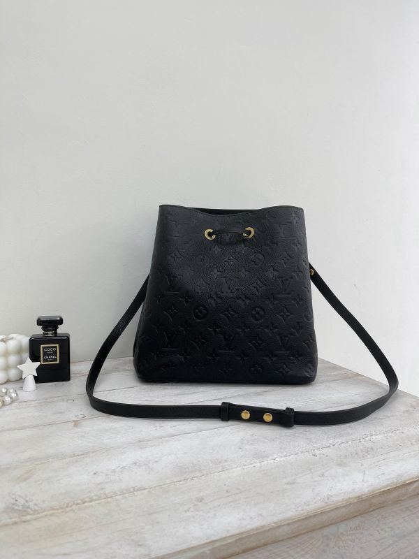 【99成新】LV NéoNoé MM 