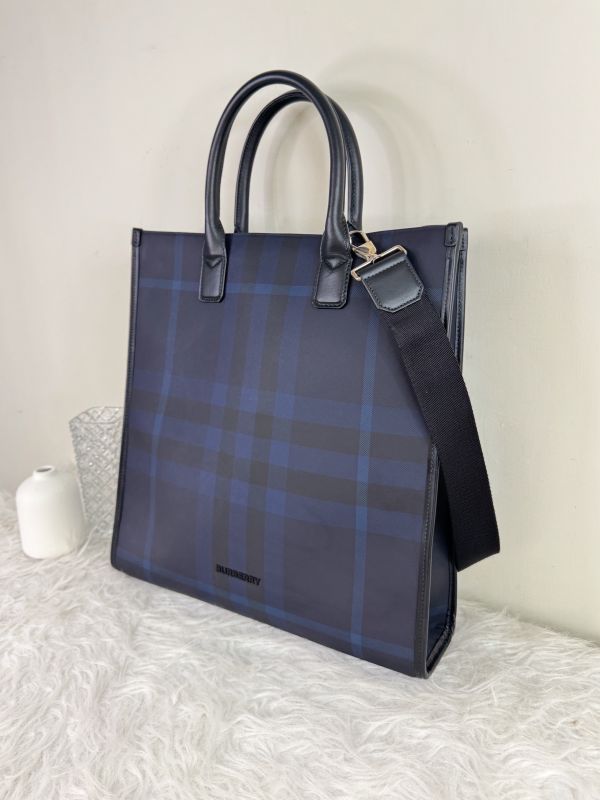 【分期0利率】BURBERRY DANNY 防刮格紋兩用公事包【95成新】 