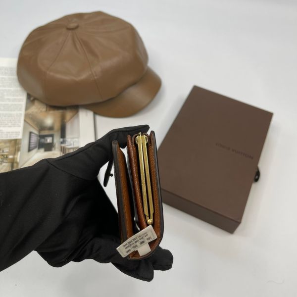 【12期0利率】LV  VTG老花零錢蝴蝶扣中夾【95成新】 