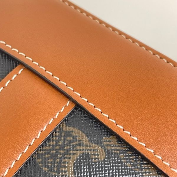 【12期0利率】CELINE TRIOMPHE老花小號水桶包【95成新】 