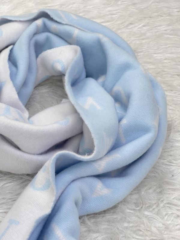 【全新品】LV Reykjavik Cloud 圍巾 