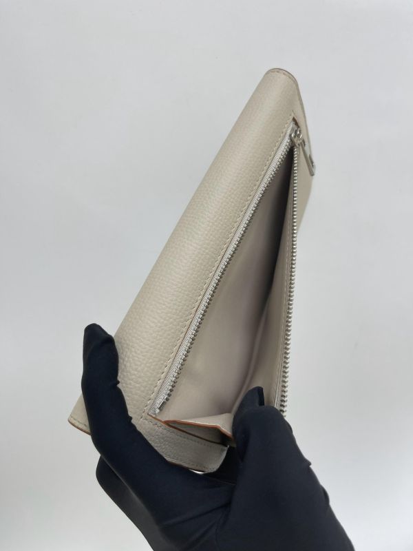 【95成新】LOEWE 鵝卵石紋小牛皮ANAGRAM長夾 