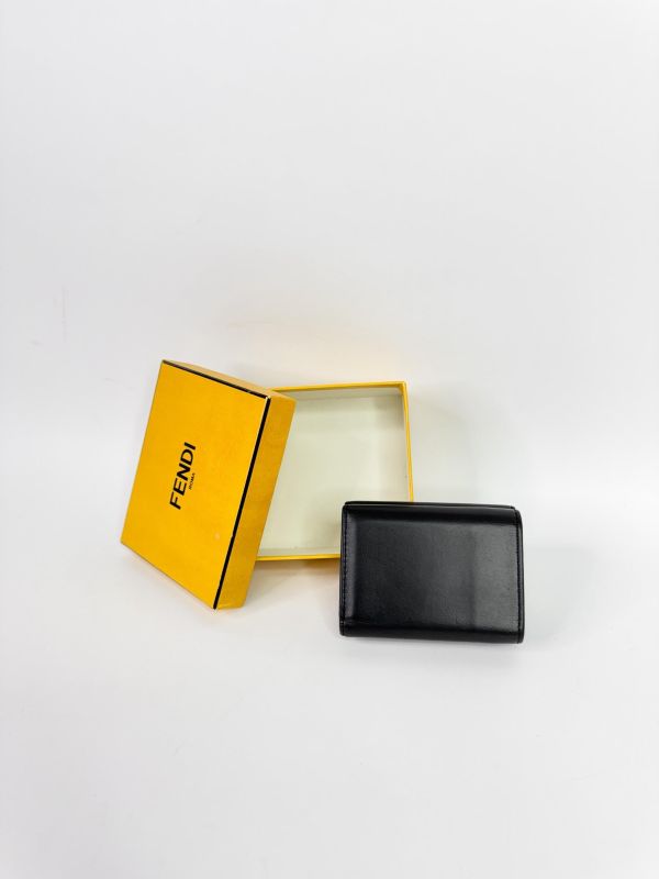 【85成新】FENDI 微型三摺疊皮夾 