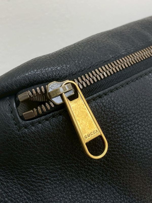 【95成新】GUCCI 皮革腰包  大號 