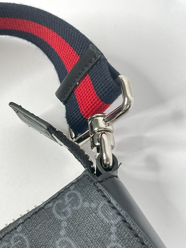 【99成新】GUCCI GG SUPREME 斜背包 