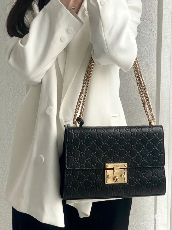 【分期0利率】GUCCI 牛皮壓紋 PADLOCK 鏈帶肩背包【9成新】 
