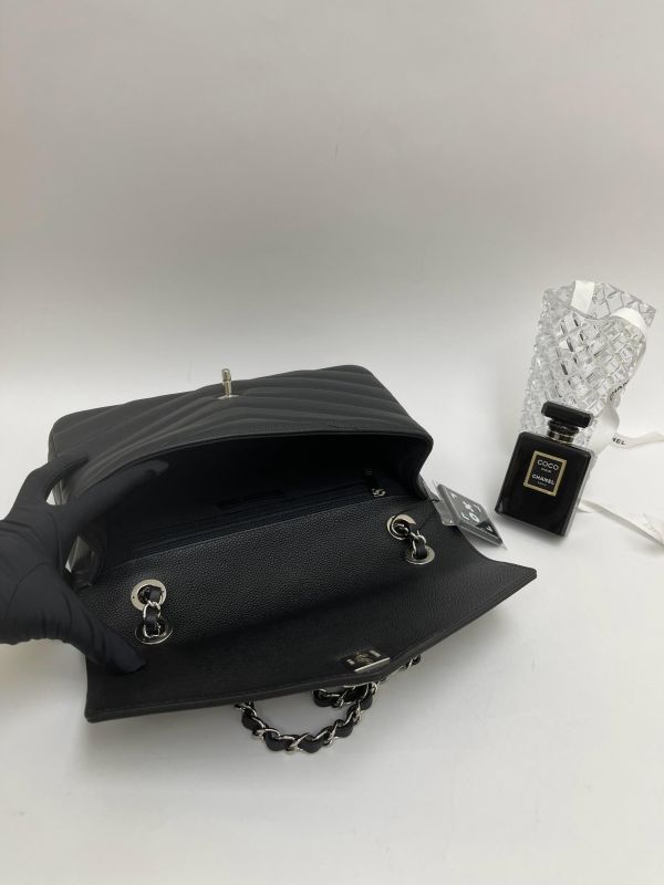 【未使用閒置品】CHANEL 山型紋翻蓋包 