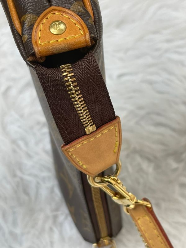 【分期0利率】LV EVA 小金牌兩用肩背包【9成新】 