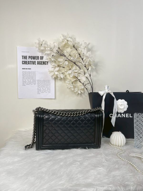 【分期0利率】CHANEL BOY 口蓋包  大號【9成新】 