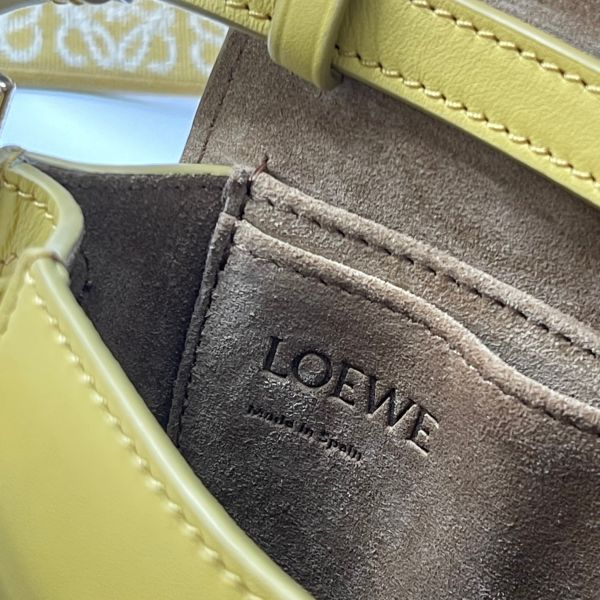 【12期0利率】LOEWE MINI GATE 小雞黃【9成新】 