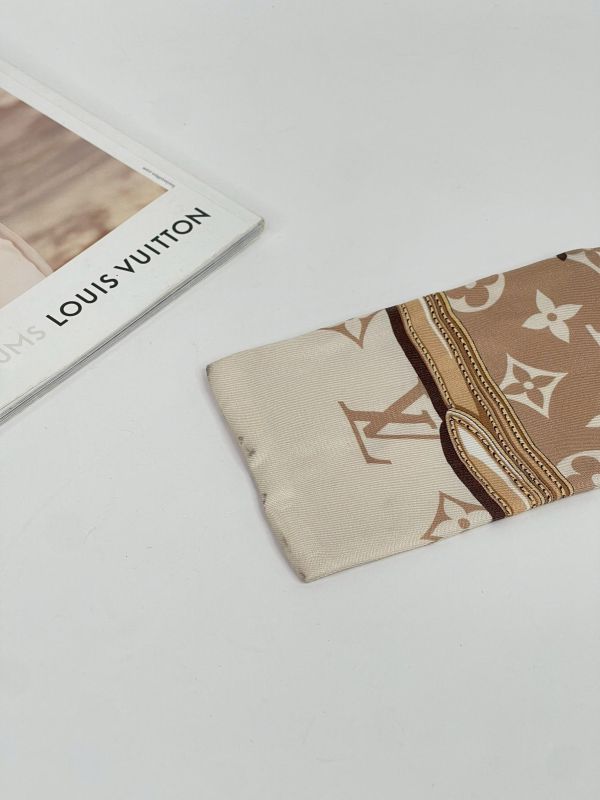 【9成新】LV Monogram Confidential 長絲巾 