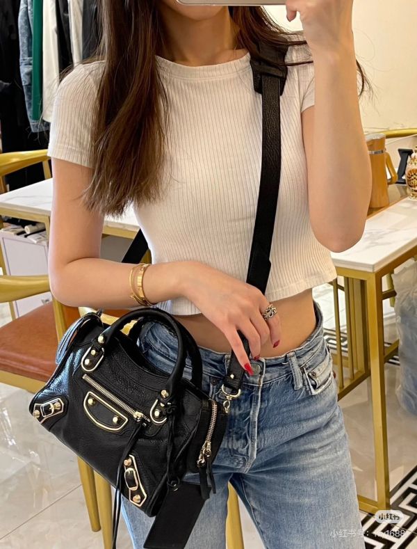 【分期0利率】Balenciaga迷你機車包【9成新】 