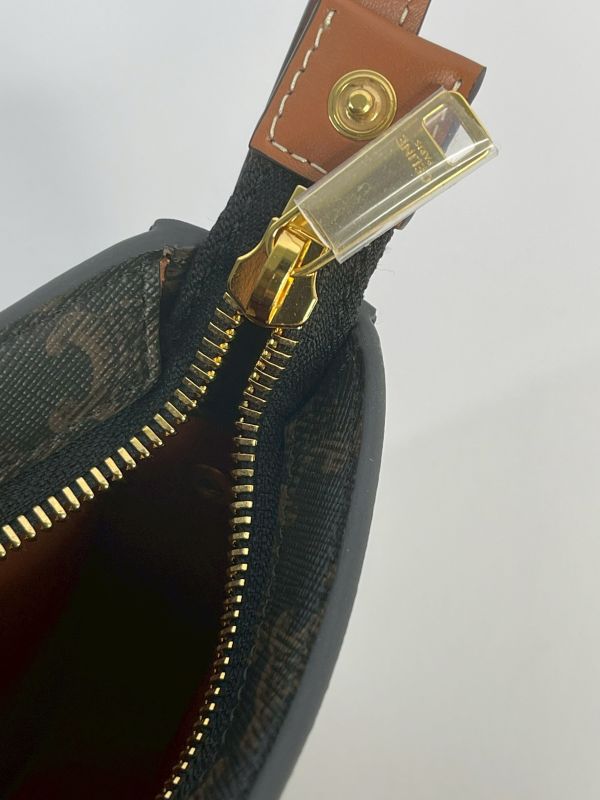 【未使用閒置品】CELINE TILLY 腋下包 中號 