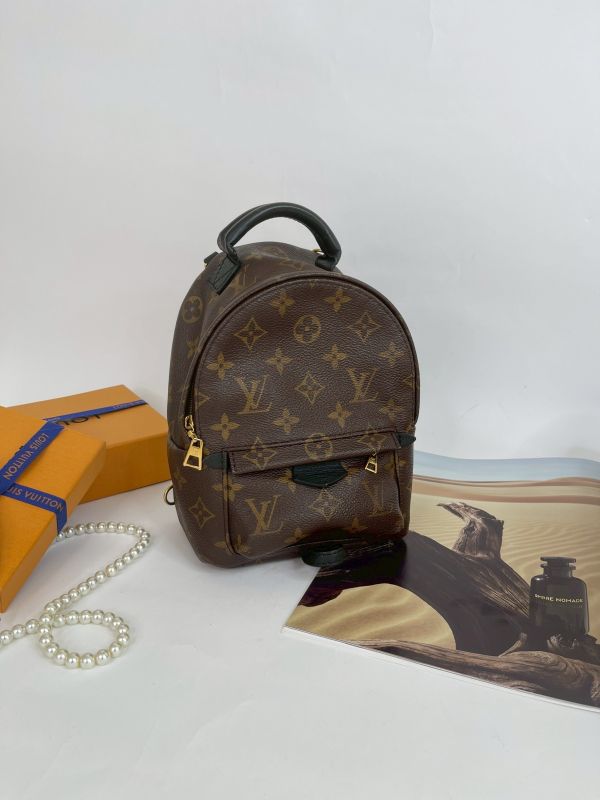 【分期0利率】LV Palm Springs Mini 【9成新】 
