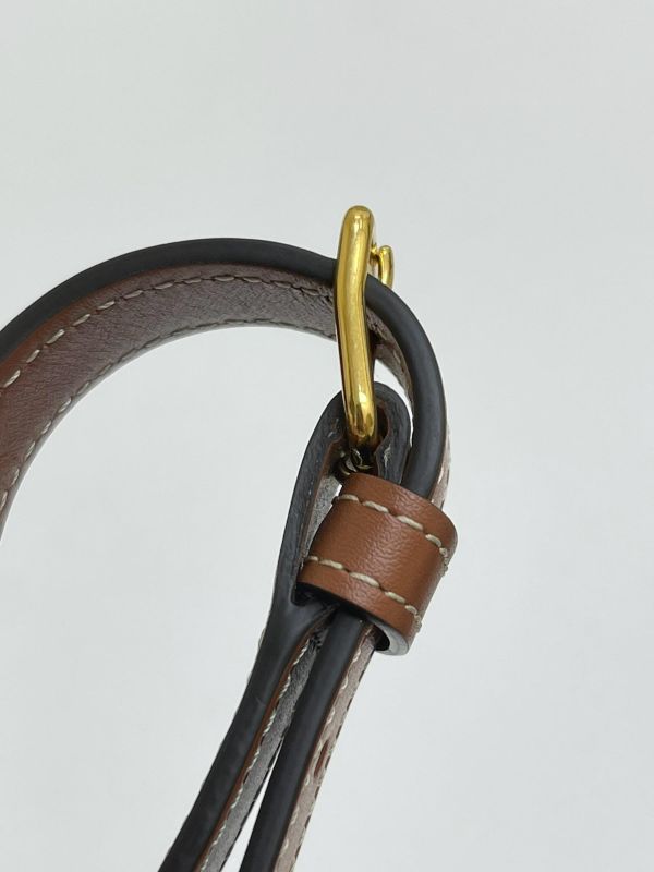 【95成新】CELINE Triomphe帆布中型Folco手袋 