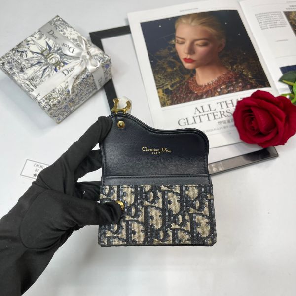 【12期0利率】DIOR SADDLE BLOOM 卡夾【23年1月台灣購證】【9成新】 
