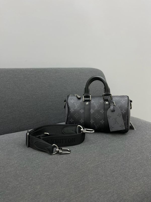 【95成新】LV Keepall Bandoulière 25 