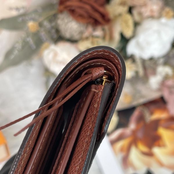 【12期0利率】LV Victorine 老花三折短夾【95成新】 