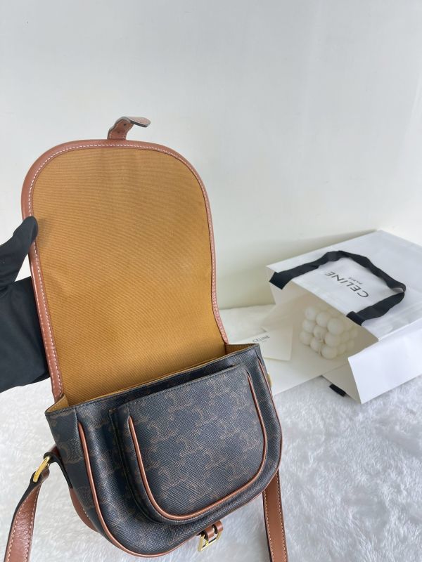 【分期0利率】CELINE Triomphe帆布中型Folco手袋 【9成新】 